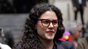 Esto dijo Luisa María Alcalde de la intención de Andrés Manuel López  Beltrán de sumarse a Morena