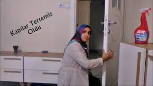 Soğanın kabuğunu soyun ve yumuşayıncaya kadar haşlayın, hafif ılık. Amerikan Kapilar Nasil Temizlenir