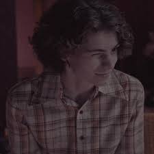 Los chicos con pelo rizado son los más lindos