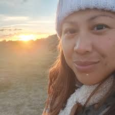 Hi I'm after a cleaner NR7. 1 hour a week just for the bathroom. I've  messaged people but don't get a reply. Any recommendations for people with  space who reply would be