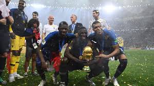 La Reponse De Mendy A Ceux Qui Parlent De L Equipe De France Africaine
