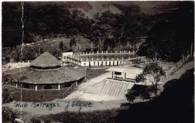 Club Baltazar De Ibague En Los Anos 40s Fotos Antiguas Fotos Mesa De Cama