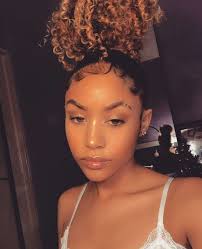 Here are 25 gorgeously long curly hairstyles, from long hairstyles: For More Poppin Pins Pinterest Kiadriya D Natural Hair Styles Hair Inspiration Hair Beauty