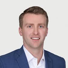 I am truly honored and excited to announce that I have accepted an offer  for a full-time position as a Financial Advisor Trainee at UBS!