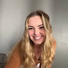 Madison Nelson's Instagram, Twitter & Facebook