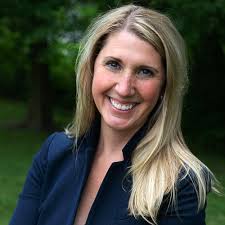 Lori Shattuck's Instagram, Twitter & Facebook