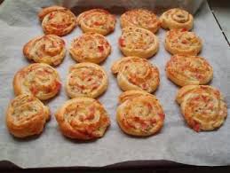 Das Perfekte Schinken Schnecken Rezept Mit Bild Und Einfacher Schritt Fur Schritt Anleitung Backofen Auf 200 C Vor Fingerfood Rezepte Rezepte Schnecken Rezept