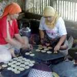 Check spelling or type a new query. Cara Membuat Usaha Sendiri Dengan Emping Sutra