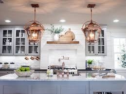 Fixer upper pairs renovation, design and real estate pros chip and joanna gaines work with waco/dallas. Fixer Upper The Carriage House At The Magnolia B B Fixer Upper Kitchen Fixer Upper Kitchen Pendants