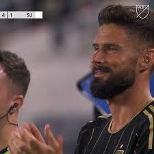 Steven Lenhart's Instagram, Twitter & Facebook