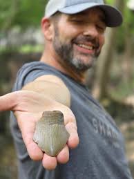 Fossil hunting in Lowcountry Creeks with family