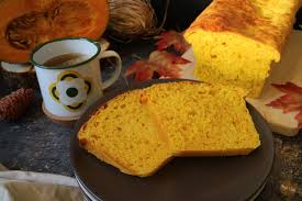Se impastate a mano mescolate la farina alla polpa di zucca prima di procedere con l'aggiunta degli altri ingredienti, se impastate con la. Pan Brioche Alla Zucca