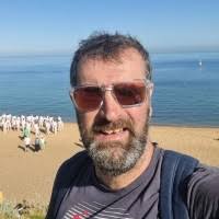 1100+ perfiles de «Marr»