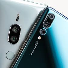 Sony Xperia XZ2 Premium vs. Huawei P20 ...