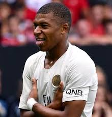 You can also upload and share your favorite mbappé wallpapers. Sozdat Mem Futbolisty Mbappe Pszh Mbappe 2019 Oboi Kartinki Meme Arsenal Com