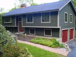 Many time we need to make a collection about some pictures to imagine you, choose one or more of these best images. Raised Ranches Of The Early 80s Are So Dated And Unfortunately We Live In One But We Love Our Nei Home Exterior Makeover Raised Ranch Remodel Ranch Exterior