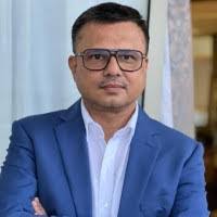 Ashish Mistry's Instagram, Twitter & Facebook