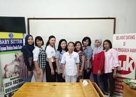 Lowongan kerja hari ini lengkap di lokertasikmalaya.id untuk lulusan sma, d1,d2,d3,s1 upadate setiap hari, untuk daerah tasikmalaya dan sekitarnya, kami mendapatkan sumber dengan valid dan terpercaya dari hrd hrd perusahaan. Penyalur Pembantu Rumah Tangga Dan Baby Sitter Di Tasikmalaya