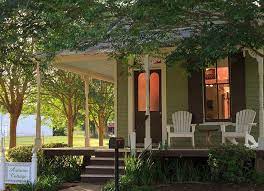 The Best Small Town Inns In All 50 States Romantic Bed And Breakfast Best Bed And Breakfast Bed And Breakfast