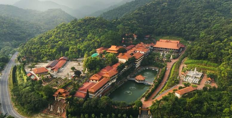 Hành trình khám phá Thiền Viện Trúc Lâm Yên Tử 2025