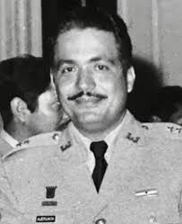 Felicidades Papa, hoy llegas a 86 años y que dichoso yo de tenerte con vida  Te deseo siempre lo mejor del mundo ❤️