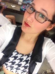 Meet Devon! Devon is a sophomore at Harvard studying Human Developmental  and Regenerative Biology, originally from Irvine, California. He has  participated in MUN since 8th grade, serving as a delegate, secretariat  member,