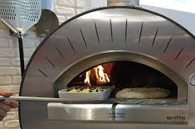 Cooks 4 small pizzas or 3 large pizzas at a time, and up to 70 pizzas per hour. Alfa Pizza Quatro Pro Top Gas Pizza Oven Multi Flashindo Karisma