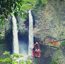 Baños de agua santa es una ciudad apta para practicar varios deportes de aventura tales como: The 7 Best Things To Do In Banos De Agua Santa Ecuador Quito Tour Bus The Official Double Decker Bus