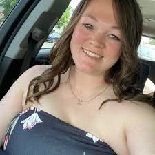 What are good places to eat near the Shot?