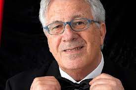 Accadde oggi è il primo sito italiano dedicato ai fatti del giorno nella storia. Peppino Di Capri Ottant Anni Di Successi Senza Tempo