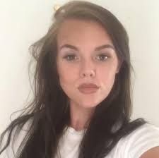 Emilia Williams's Instagram, Twitter & Facebook