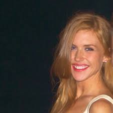 Britney Cox (@britney17c)