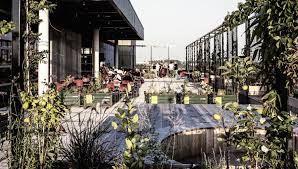 Its location is pretty central, just a minute or two off. Best Rooftop Terraces In Amsterdam I Amsterdam