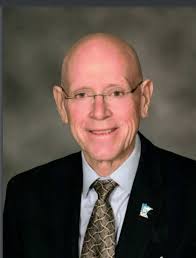 Incumbent Lynn Eaton to face Bill Batchelder in race for Bemidji's Ward 5  seat