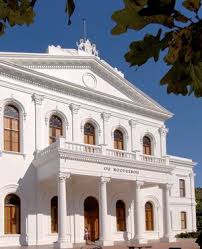 Even though stephen smith is graduating at stellenbosch university (su) this week, he does not see it as. Stellenbosch University Ou Hoofgebou Building Stellenbosch University Stellenbosch University South Africa