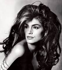 Long hair has always been trendy and cute. Iconic 90s Hairstyles And Women That Left Their Mark On The Decade
