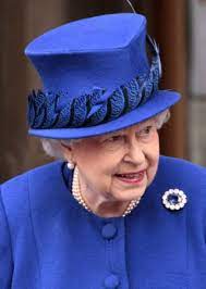 Hat Cousins Queen Elizabeth And The Teardrop Crown Hats Of Angela Kelly Queen Hat Queen Elizabeth Her Majesty The Queen
