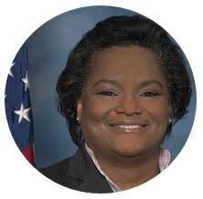 Kim Turner's Instagram, Twitter & Facebook