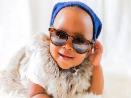 Baby Names Beginning With 'E' — Elegant Names for Boys, Girls, Unisex