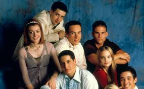 Джейсон биггс, крис клейн, элисон хэннигэн и др. American Pie Cast Share Selfie To Mark Film S 20th Anniversary