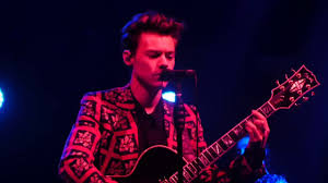 Just A Little Bit Of Your Heart Harry Styles Harry Styles Just A Little Bit Of Your Heart Glasgow 02 11 2017 Youtube Harry Styles Little Bit Of You Harry Styles Live