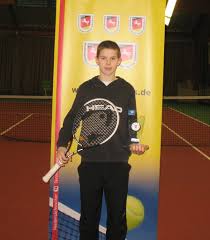 Facebook gives people the power to. Fussballer Anton Stach Profitraum Erfullt Sich In Franken Buchholz