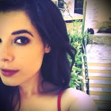 Así ha cambiado Alejandra, la hija rebelde de Magdalena y Arturo en Vecinos 