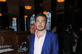 We are now fully open.choose from first come, first served for the courtyard or book online for the partly covered, heated area and indoor dining. The Londoner Giles Coren A Catnapping And One Incredibly Fat Feline London Evening Standard Evening Standard