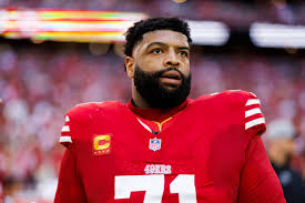 49ers' Trent Williams Will '100%' Return for 2024 NFL Season, Eyes Pro Bowl  Record