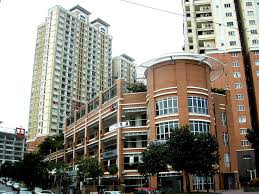 It is located 10 minutes away from the city of kuala lumpur. Perdana Emerald Damansara Perdana Ivps Malaysia