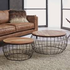 Les tables basses relevables, comme celles proposées par alinéa, disposent de grands espaces de rangement. Table Basse Bloomonplateau Cadre En Bois Expedie Dans Les 24 Heures Furnwise Fr