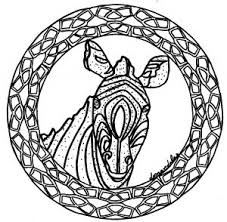 Même si ce bijou de peau a ses adeptes, certains restent tout de même dubitatifs quant à l'aspect permanent du tatouage. Mandala Tete De Loup 3 Mandalas Sur Le Theme Des Animaux 100 Mandalas Zen Anti Stress