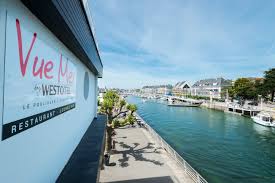 Restaurant De Plage Vue Mer By Westotel