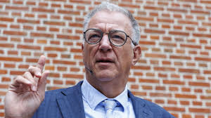 Ad Laurent joins Bryanboy for the shocking sextape